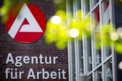 Mehr Arbeitslose in Dinslaken: Wer besonders betroffen ist – wo es Hilfe gibt