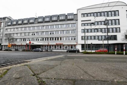 Nach spektakulärem Sparkassen-Raub: Sind Kunden in Dinslaken und Wesel besorgt?