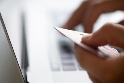 Shoppen auf Social Media: Auf diese Fallstricke sollten Verbraucher achten