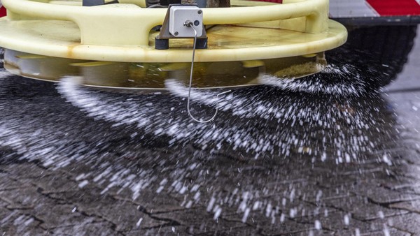 Winterdienst Hünxe: Salz im Gewicht von 10 Elefanten auf 900 Kilometern verteilt