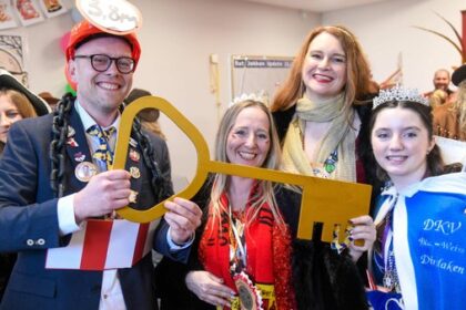 Alles neu beim Rathaussturm in Dinslaken – sogar „Ex-Bürgermeisterin“ ist dabei