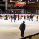 Besucher der Dinslakener Eissporthalle hoffen, dass eine Lösung gefunden wird