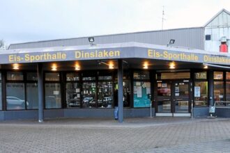 Diese Folge hätte die Schließung der Dinslakener Eissporthalle für die Schulen