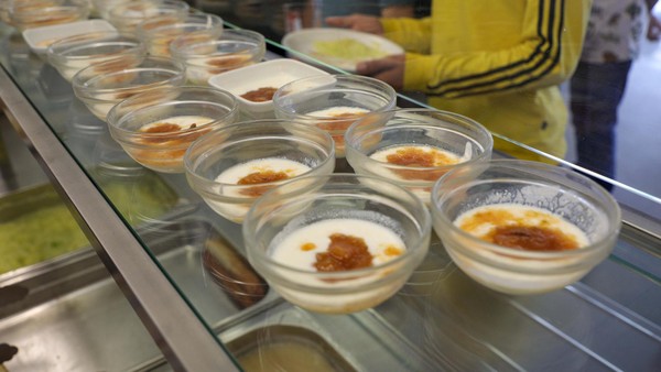 Dinslaken: Eltern sollen Essen an vier Schulen pauschal zahlen – auch in Ferien