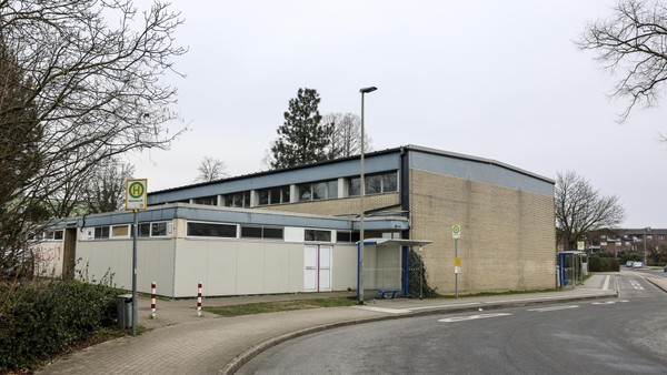 Flüchtlingsunterbringung in Voerde: Was passiert mit Turnhalle? Stadt weicht aus
