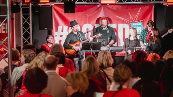 GoRed-Benefizkonzert: Lokale Künstler spielten für diesen Zweck