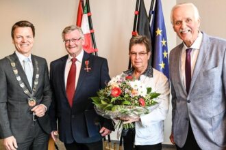 Heinz Boß wird 80: Ein Leben für Voerde, die SPD und den Heimatverein