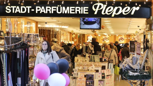 Insolvenz: Parfümerie Pieper schließt neun Filialen – eine davon in Dinslaken