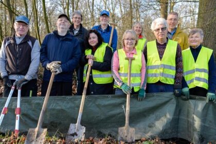 Krötenzäune in Dinslaken: „Lohnt sich auch, wenn es nur hundert Tiere sind“