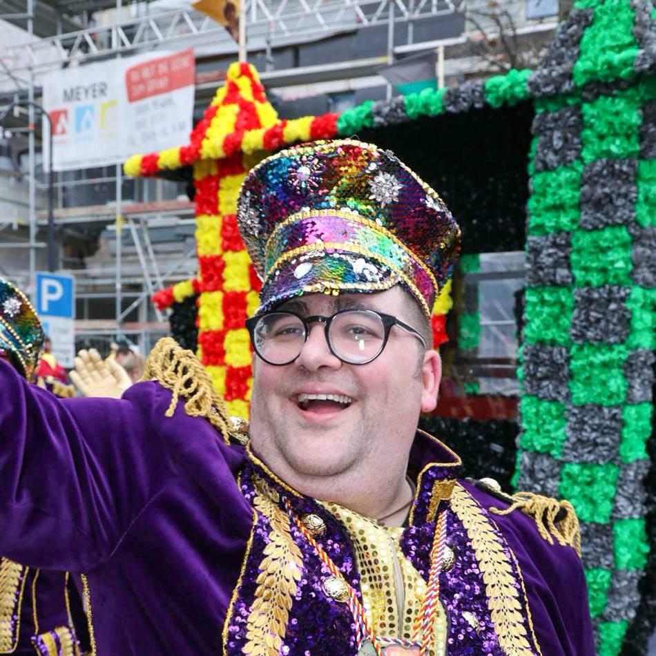 Priester im Podcast: Pfarrer Christoph Hendrix aus Voerde spricht über Karneval