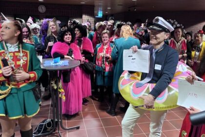 Rathaussturm in Voerde: Wie die jecken Weiber den Schlüssel zur Macht eroberten