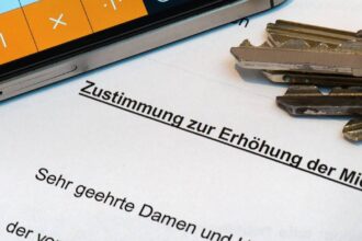 Richtschnur bei Bewilligung von Sozialleistungen: Kreis befragt Vermieter zur Höhe der Wohnungsmieten