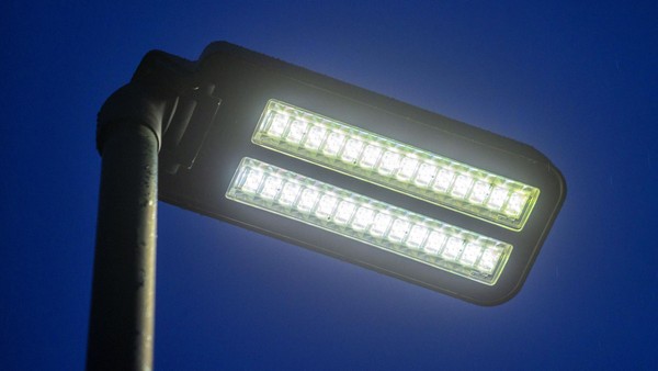 Straßenbeleuchtung in Hünxe: Wie die Gemeinde beim Licht Kosten spart