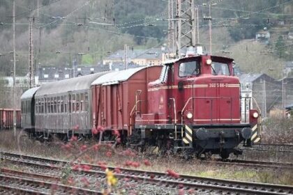 Walsumbahn: Sonderzug fährt Ostern von Essen an den Niederrhein bis Spellen