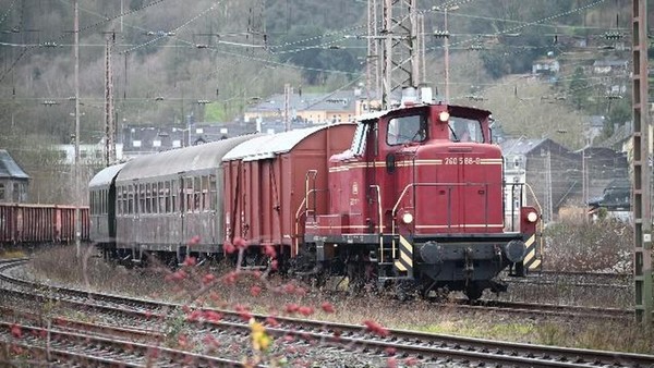 Walsumbahn: Sonderzug fährt Ostern von Essen an den Niederrhein bis Spellen