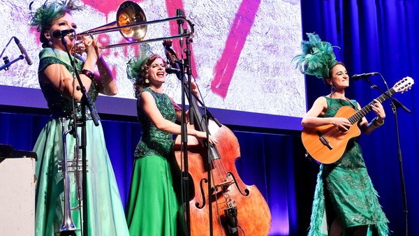 „Zucchini Sistaz“ in Dinslaken: Wir verlosen Tickets – so kann man mitmachen