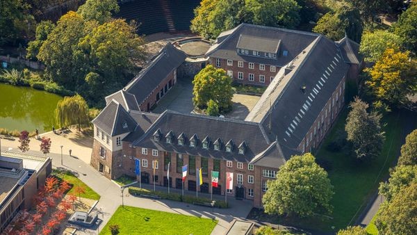 Aus gutem Grund: Darum gehen am 28. März im Rathaus die Lichter aus