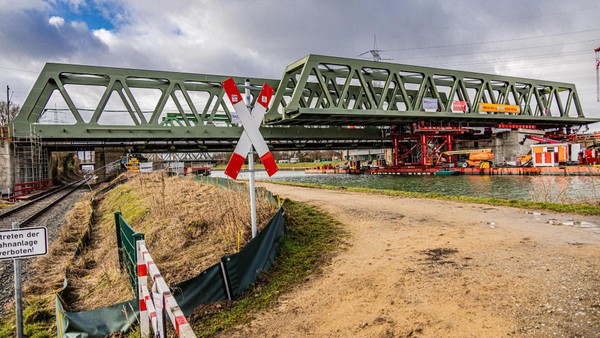 Betuwe-Ausbau in Voerde: Was die Bahn bis zum 17. Mai erreichen möchte