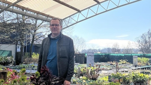 Frühling im Garten: Stauden Becker aus Dinslaken gibt Tipps