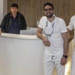 Großer Umzug in Dinslaken: Freunde schaffen Ärztehaus im Bruch