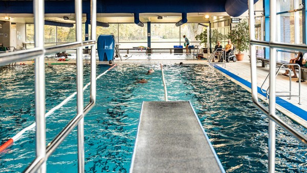 Hallenbad in Voerde: Längere Öffnungszeiten in den Osterferien