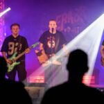 Harte Sounds und gute Werke bei „Together for a Reason“