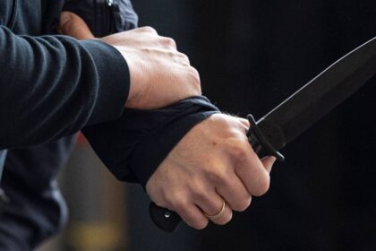 Kriminalitätsstatistik 2025 im Kreis Wesel: „166 Messerdelikte sind 166 Messerdelikte zu viel“ – Was der Landrat von Eltern fordert