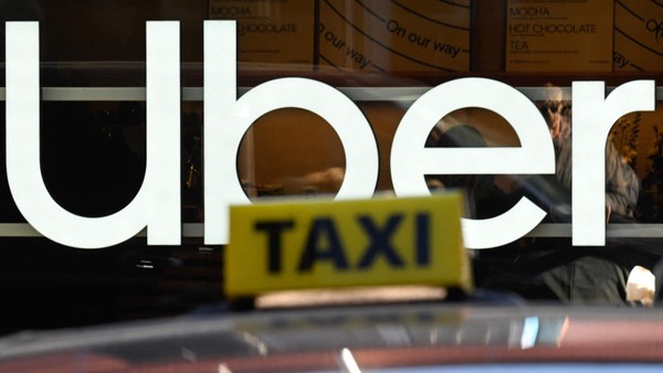 Uber im Kreis Wesel: Taxiunternehmen fürchten um ihre Existenz
