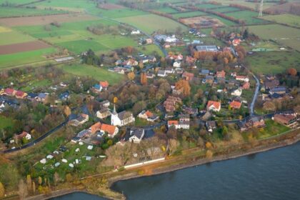 Voerde: Landwirtschaftlicher Betrieb soll umziehen - Entscheidung vertagt