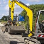 Wegen teurer Spritpreise? Diebe pumpen Diesel aus Baggern