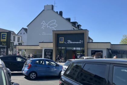 Augustastraße in Dinslaken: Edeka Bienemann neu eröffnet – „Neue Luft zum Atmen“