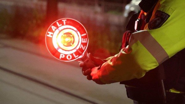 Car Freitag im Kreis Wesel: Bilanz eines Schwerpunkteinsatzes gegen Raser und Poser