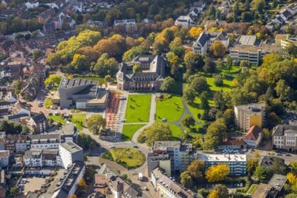 Dinslakener Verwaltung bekommt von der IHK die Note fünf – das sind die Gründe