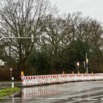 Droht Verkehrschaos? Bahn sperrt Hauptverkehrsstraßen in Dinslaken und Voerde