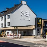 Edeka-Filiale an der Augustastraße in Dinslaken eröffnet mit neuen Parkregeln