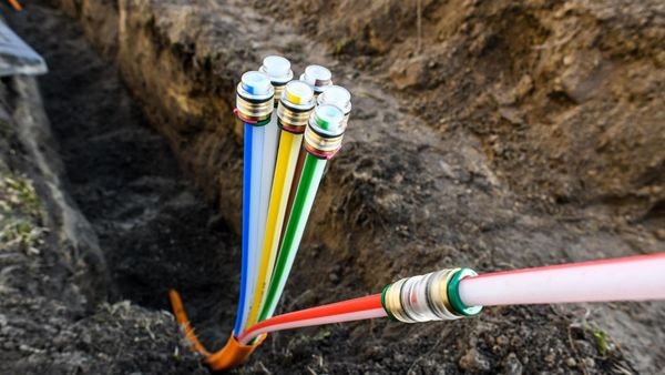 Erdkabel getroffen: Schule in Dinslaken eine Woche lang ohne Strom