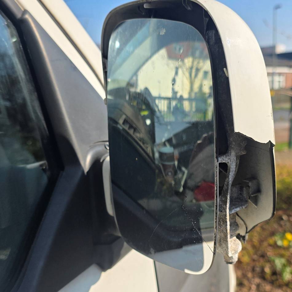 Fahrzeugkontrolle in Dinslaken: Propangasflasche in Plastiktüte – Polizei zieht Transporter aus dem Verkehr