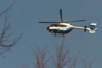 Hubschrauber kreiste nachts über Dinslaken: Einsatz hatte ernsten Hintergrund
