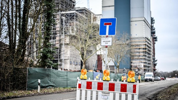 Kaminrückbau in Voerde: Weiter Kritik an Umleitung – Tempolimit „kaum beachtet“