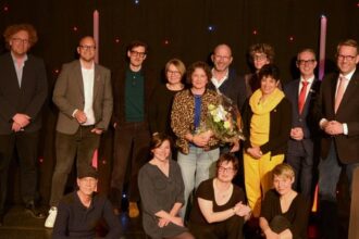 Kathrin-Türks-Preis überreicht: Stück zeigt, was Kinder von Alkoholikern erleben