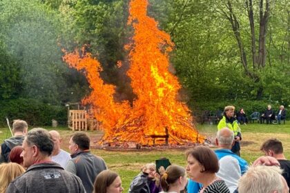 Osterfeuer und mehr: Das geht am Osterwochenende in Dinslaken, Voerde und Hünxe