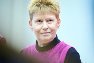 Prominente Politikerin der Linken kommt nach Dinslaken: Diskussion und Lesung