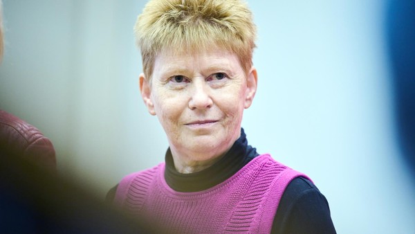 Prominente Politikerin der Linken kommt nach Dinslaken: Diskussion und Lesung