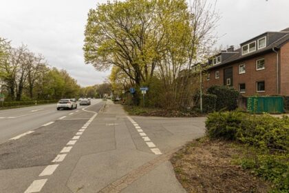 Schulbus zur Dinslakener Hagenschule: Eltern fordern eine pragmatische Lösung