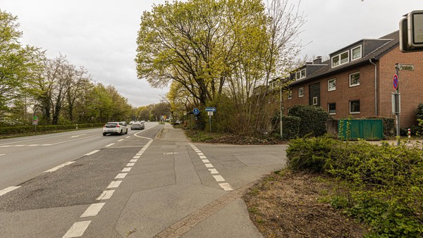Schulbus zur Dinslakener Hagenschule: Eltern fordern eine pragmatische Lösung