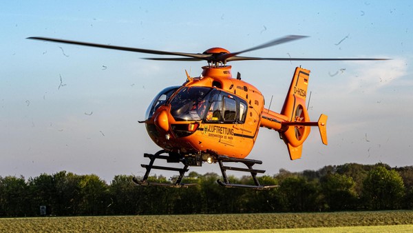 Verkehrsunfall in Voerde: Rettungshubschrauber im Einsatz