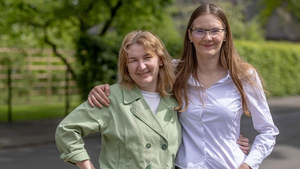 Von Kunstlehrerin zur Alltagspatin: „Die Leute kommen völlig aufgelöst zu mir“