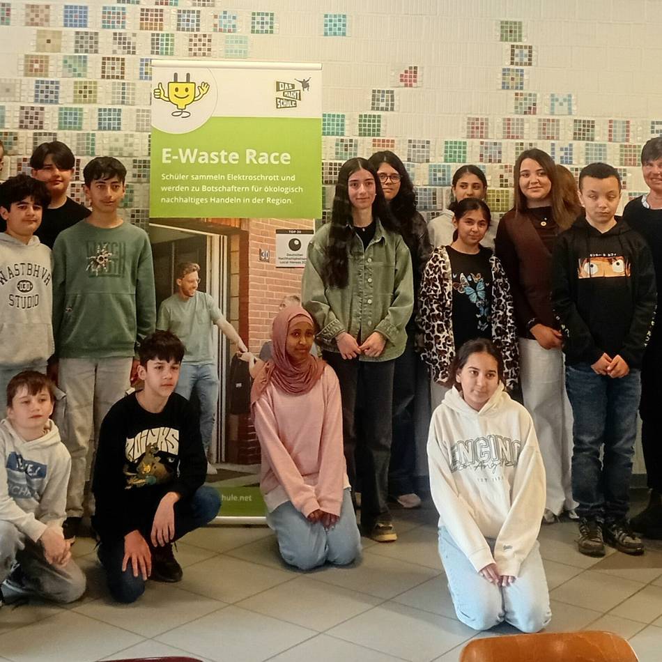 Wettbewerb im Kreis Wesel: Zehn Schulen starten Rennen um Elektroschrott