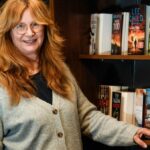 Zwischen Büchern und Blusen: Voerder Buchhandlung lädt zum Flohmarkt