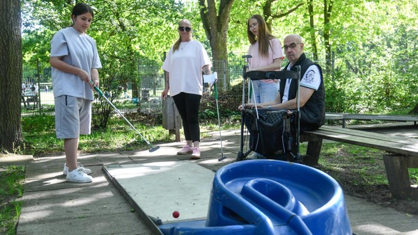 Anlage in Lohberg startet in die Saison: Wie viel Spaß macht Minigolf?
